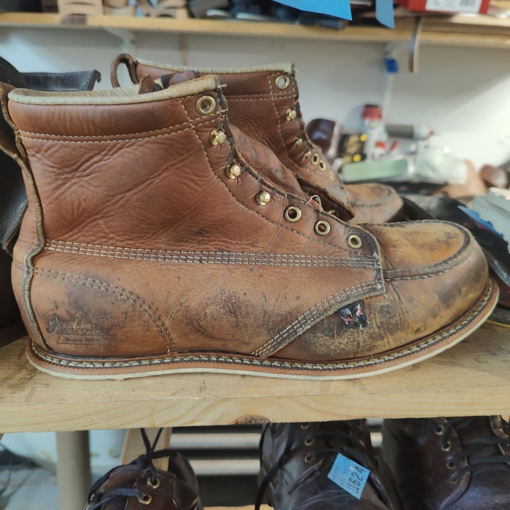 Industrial Work Boots Resoled with Vibram Alpha #1318 Oil Resistant Heel Defined - Picture 12 of 15